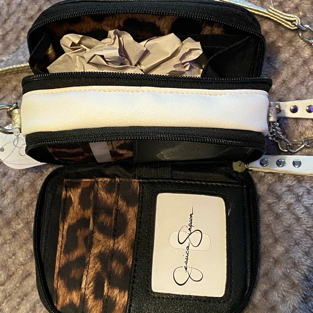 Brand new shoulder bag